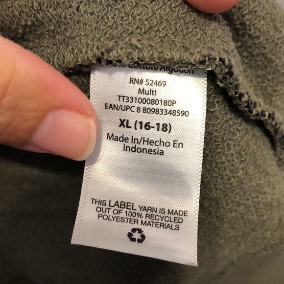 NEW Time and Tru sweatshirt Women's XL 16-18 camouflage abstract cozy shirt NWOT - Picture 6 of 11